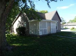 422 E Logan St, Ottawa, KS 66067