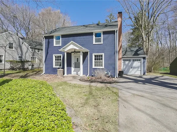 18 Landing Rd S, Rochester, NY 14610