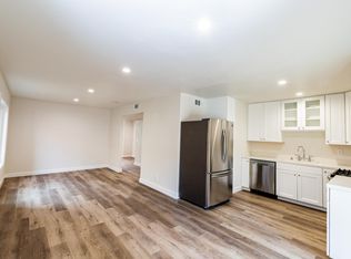 393 Erbes Rd, Thousand Oaks, CA 91362