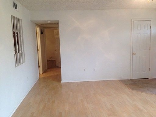 2nd image of 714 Tierra Del Sol APT A