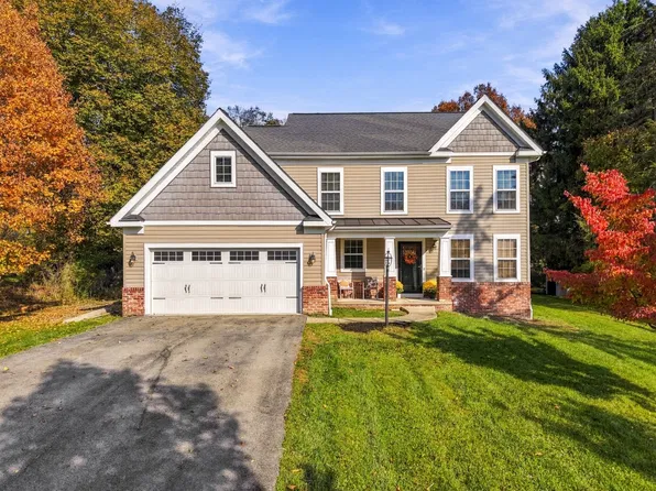 1522 King John Dr #A, Pittsburgh, PA 15237