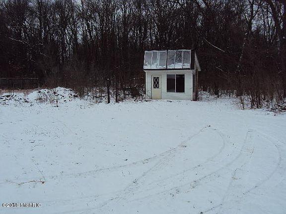 2nd image of 28964 Pokagon St