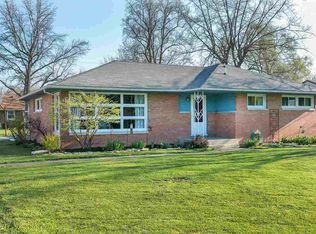 1008 W Cowing Dr, Muncie, IN 47303