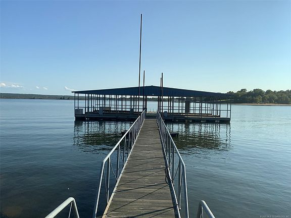 3rd image of 162 Mainsail