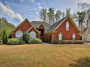 1374 Abbie Kilgore Way, Loganville, GA
