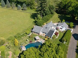 81 Mountain Top Rd, Bernardsville, NJ 07924