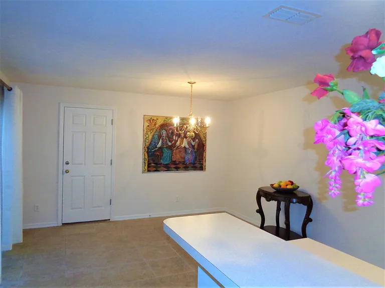 1636 Pointe West Way — Photo 19