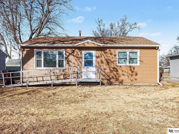 7118 Kearney Ave, Lincoln, NE 68507