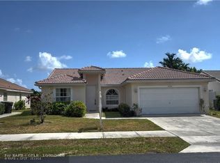 4426 NW 20th Ave, Oakland Park, FL 33309