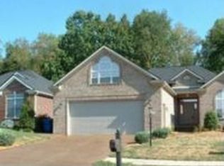2228 Championship Dr, Evansville, IN 47725