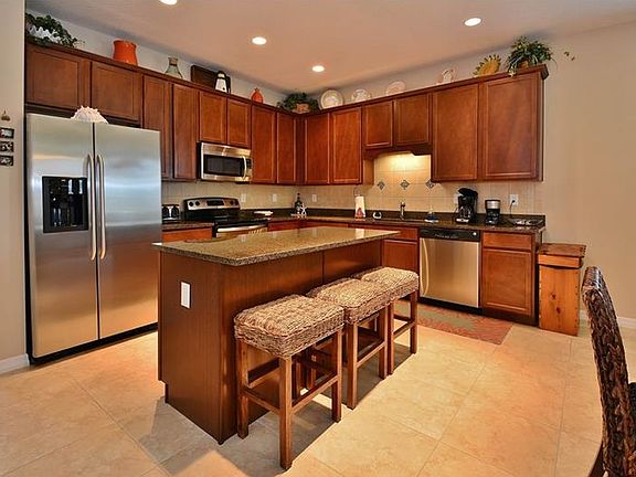 4th image of 1629 Blue Grass Blvd