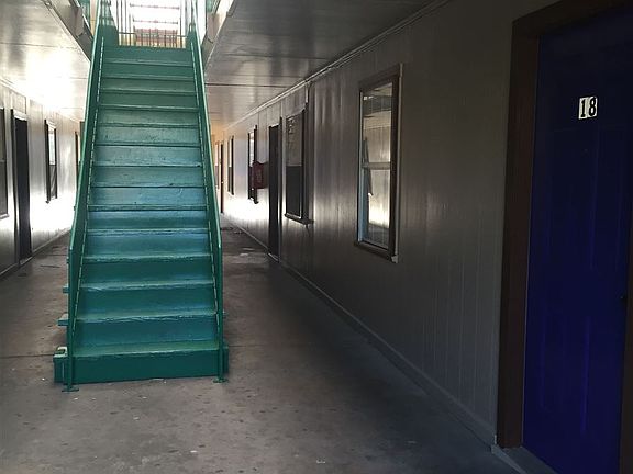 2nd image of 209 Avenue G