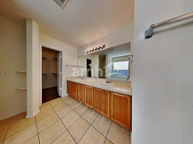 1813 Wind Dancer Trl — Photo 10