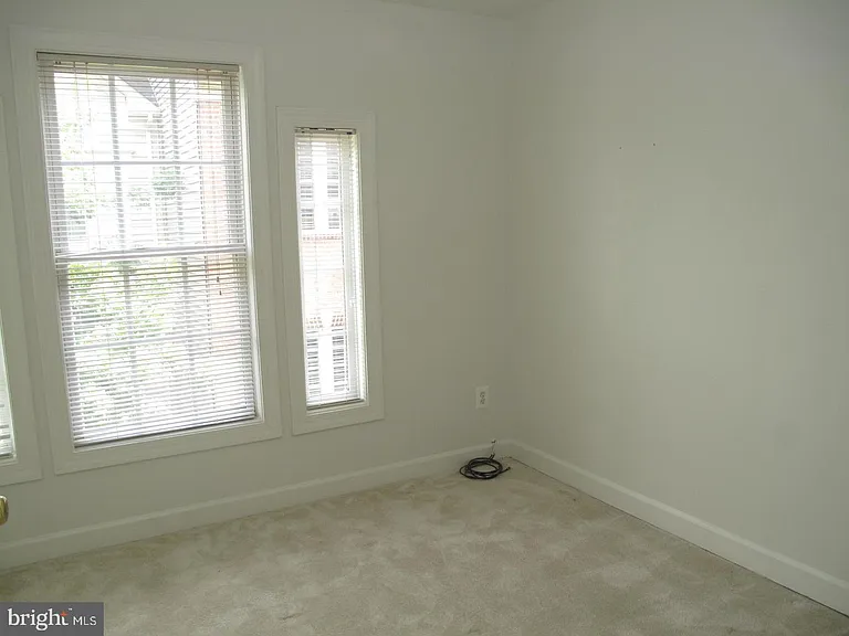 8176 Skelton Cir — Photo 13