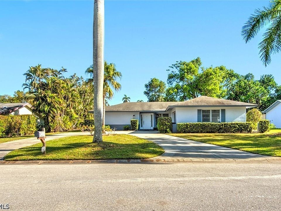 1st image of 5661 Eichen Cir E