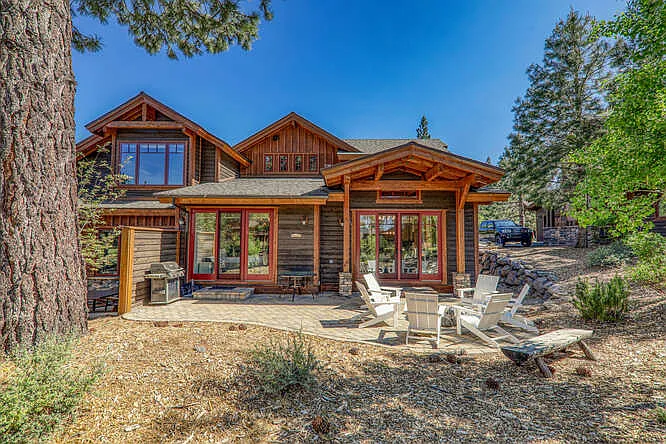 Building Photo - 10236 Valmont Trl