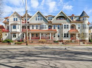 1037 Williamson St UNIT 108, Madison, WI 53703