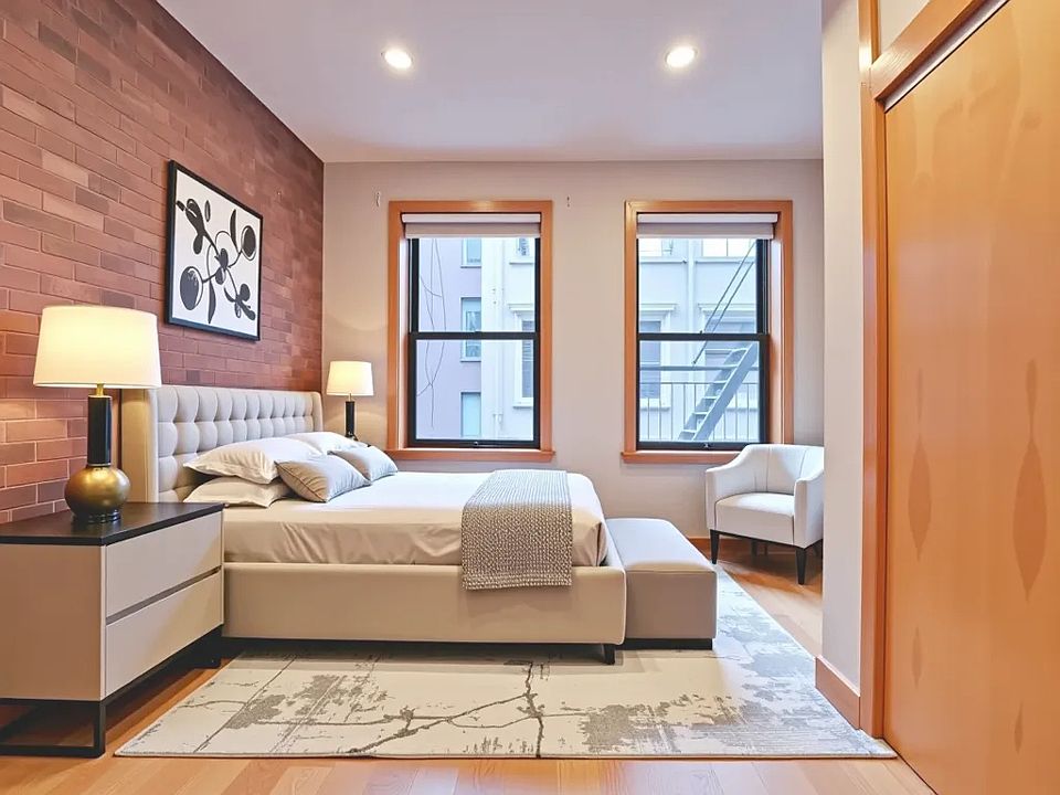 2nd image of 212 Lafayette St #2L