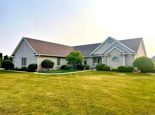 11423 Bluebonnet Ct, Plymouth, IN 46563
