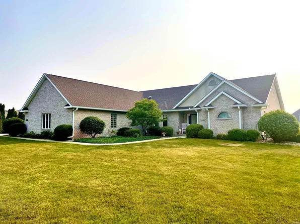11423 Bluebonnet Ct, Plymouth, IN 46563