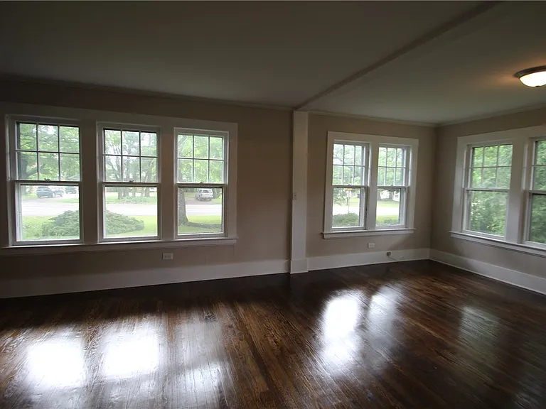 337 Mendon Rd — Photo 11