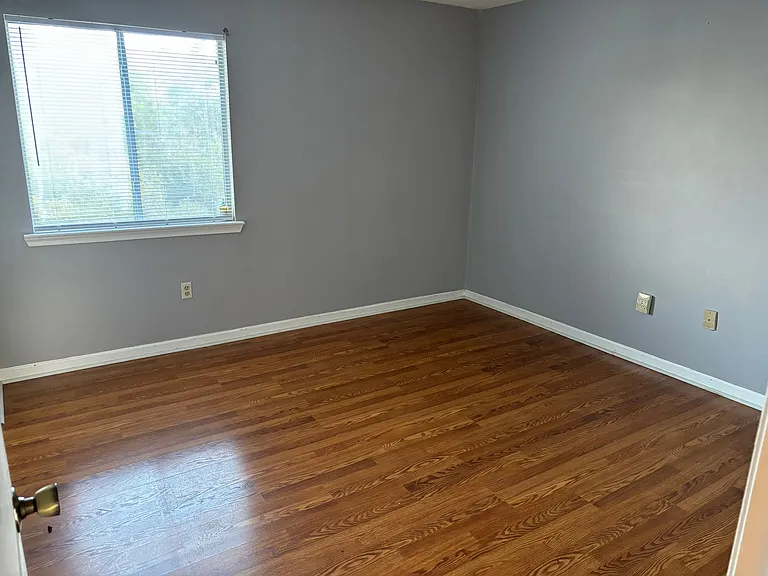 240 E Myrtle Greens Dr — Photo 10
