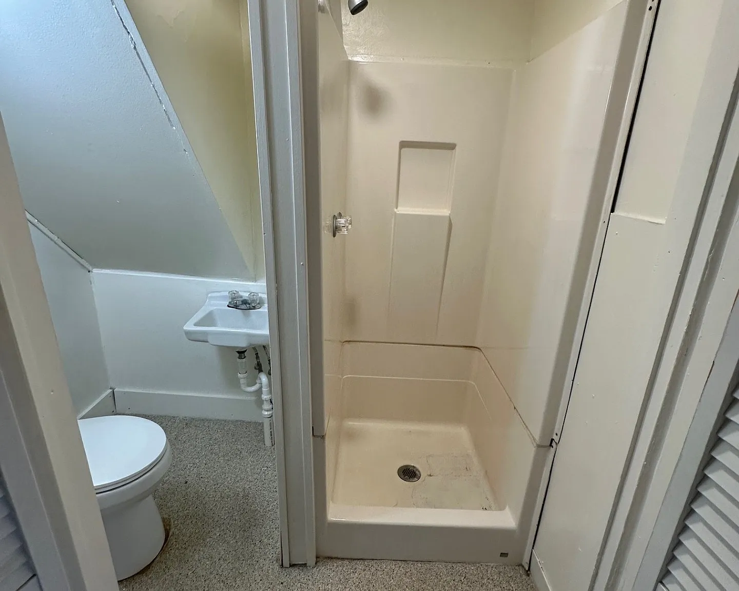 1 bed, 450 sqft, $1,025 — Photo 2