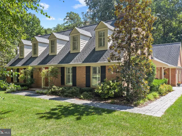 17 Belleview Dr, Severna Park, MD 21146