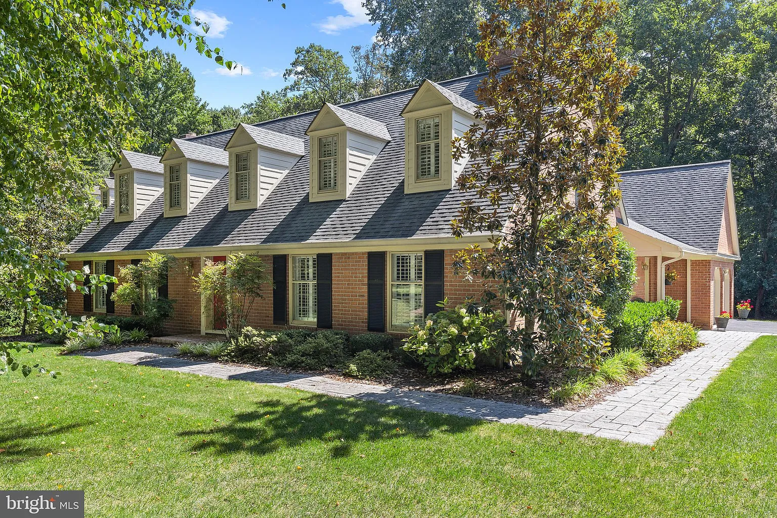 17 Belleview Dr photo 1