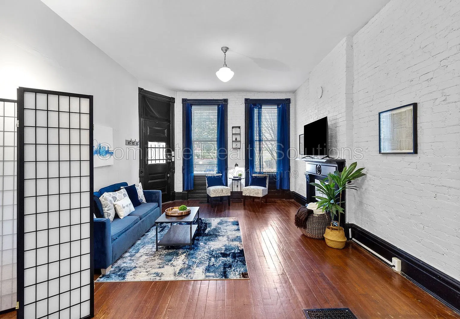 1 bed, 1.0 bath, 1000 sqft, $998 — Photo 3
