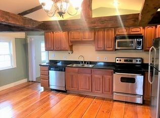 242 Merrimac St #C, Newburyport, MA 01950