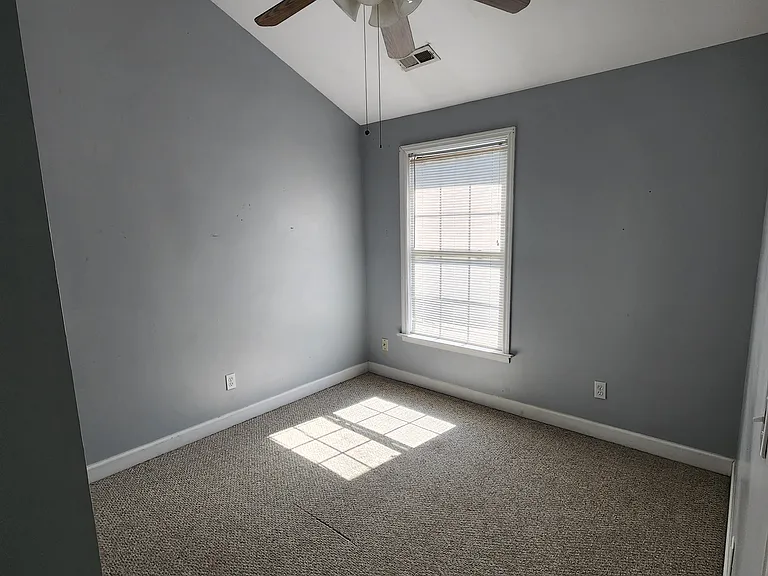 1709 Nassau St #A — Photo 10