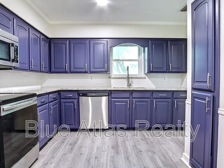 5708 Flamingo Ct — Photo 10