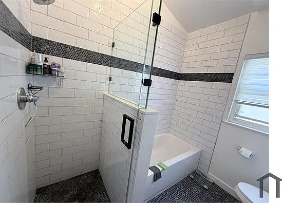 7432 Deerwood Ave — Photo 18