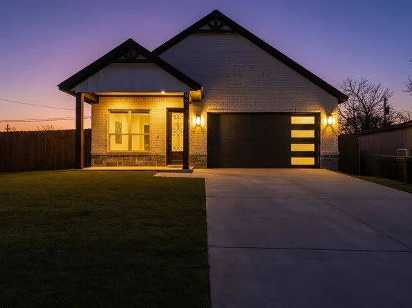 3401 S Hughes Ave, Fort Worth, TX 76119