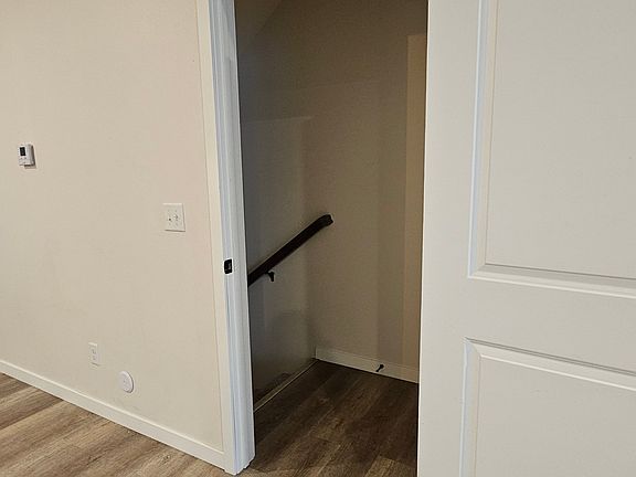 4th image of 1182 Dahnovan Dr