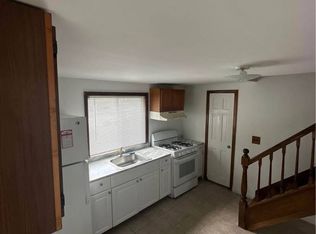 16 Towne Ln, Centereach, NY 11720