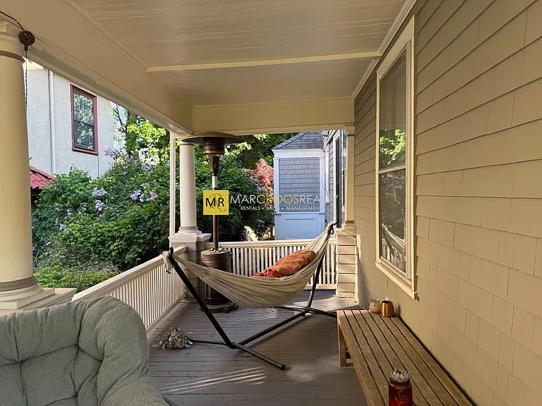 Englewood Ave — Photo 1