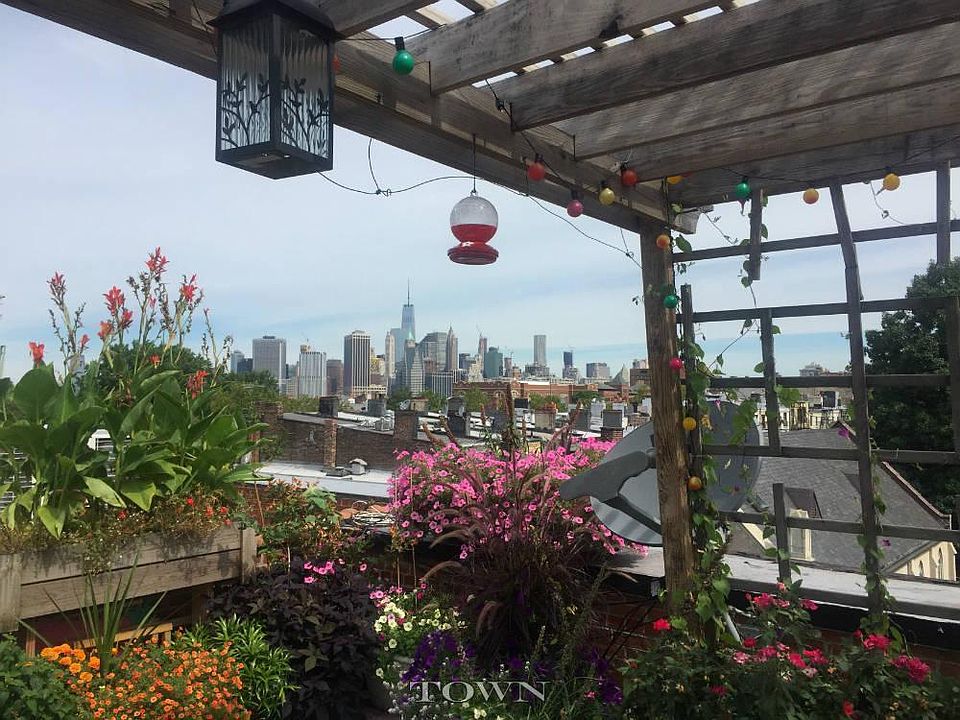 1st image of 266 Degraw St #3