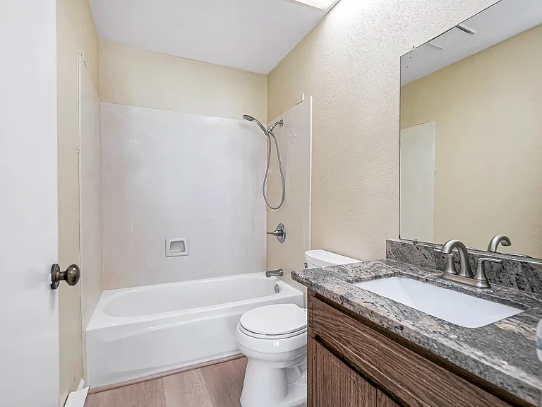 24054 La Paz Way — Photo 40