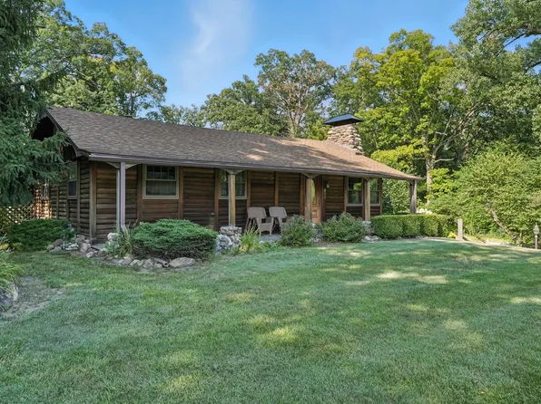 600 W 10th St, Hobart, IN 46342