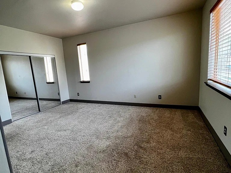 6629 Trout Creek Ct — Photo 30