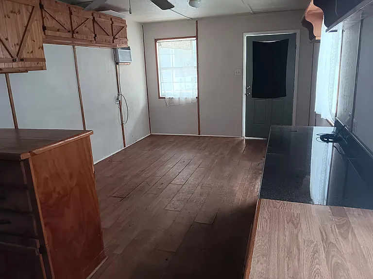 16729 Malibu Dr #27 — Photo 5