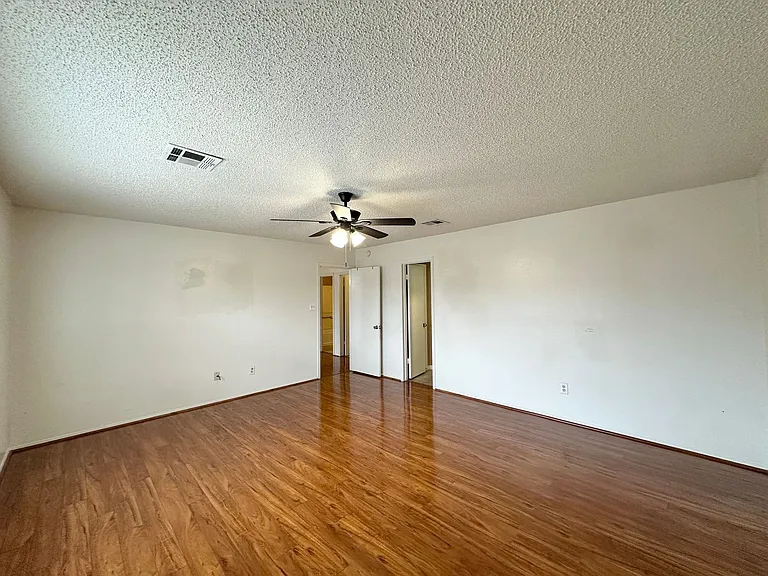 5010 White Rock Dr — Photo 21