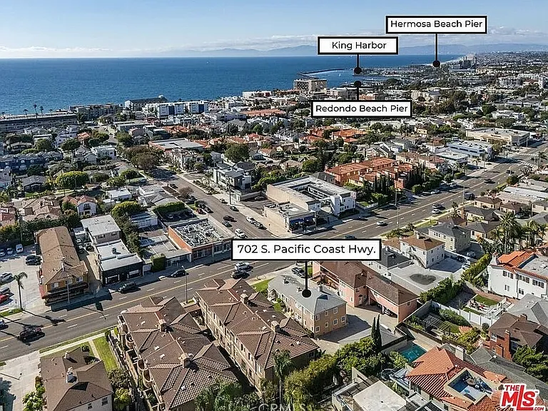 702 S Pacific Coast Hwy — Photo 3