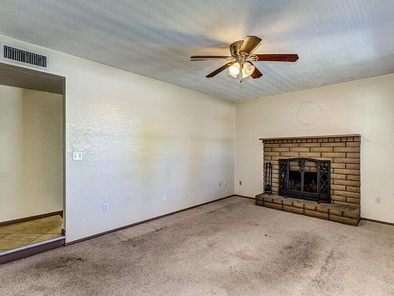 4th image of 1503 E Emelita Ave