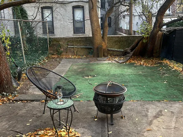 482 Van Buren Street image 2 of 13