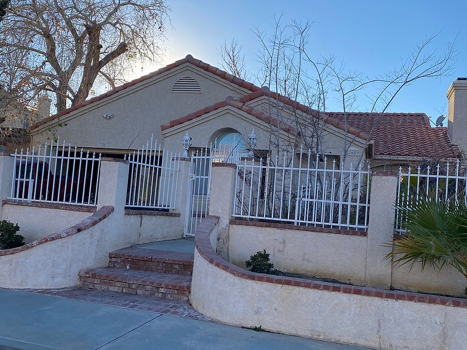2nd image of 37659 Maureen St