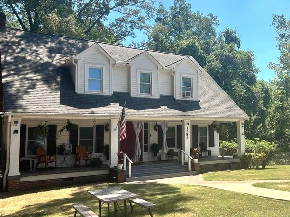 1585 Warrenton Rd, Vicksburg, MS 39180
