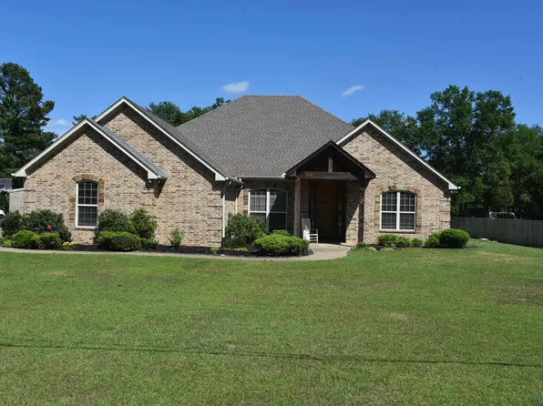 148 Terra Ln, Longview, TX 75605